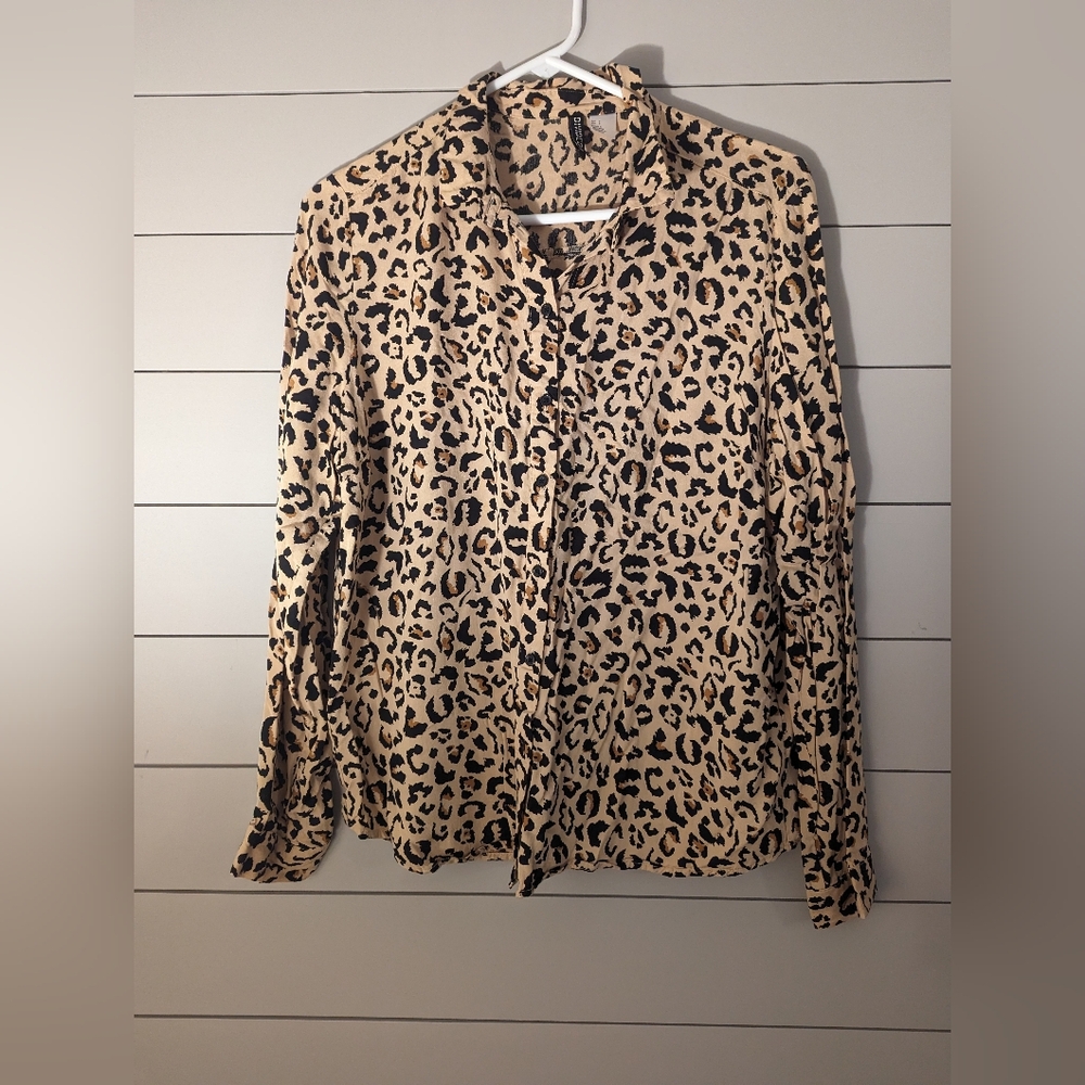 H&M leopard print blouse